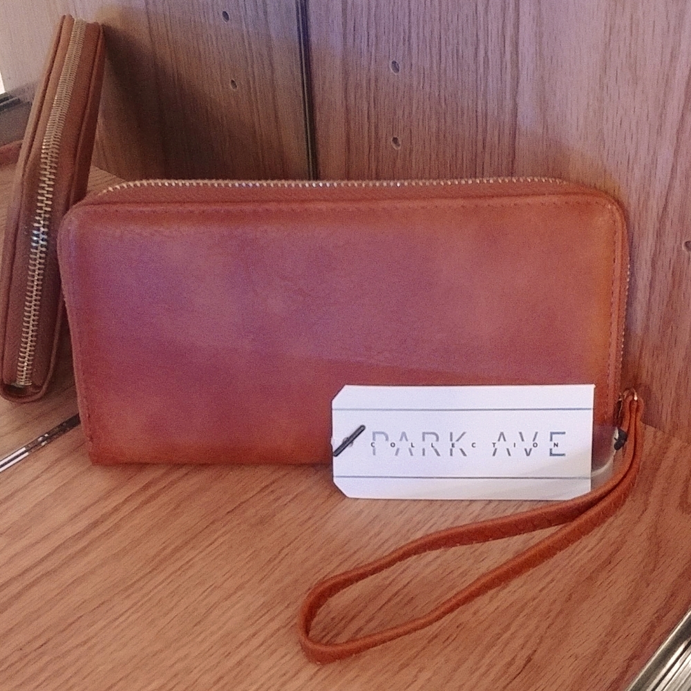 Vegan women's clutch wallet